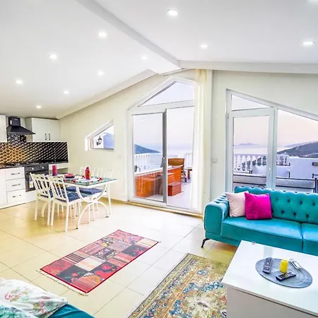 Flat With Shared Pool, Terrace And Jacuzzi In Kas Kalkan