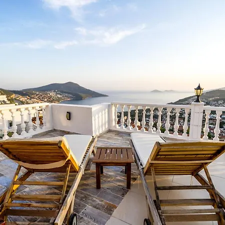 Flat With Shared Pool, Terrace And Jacuzzi In Kas Villa Kalkan
